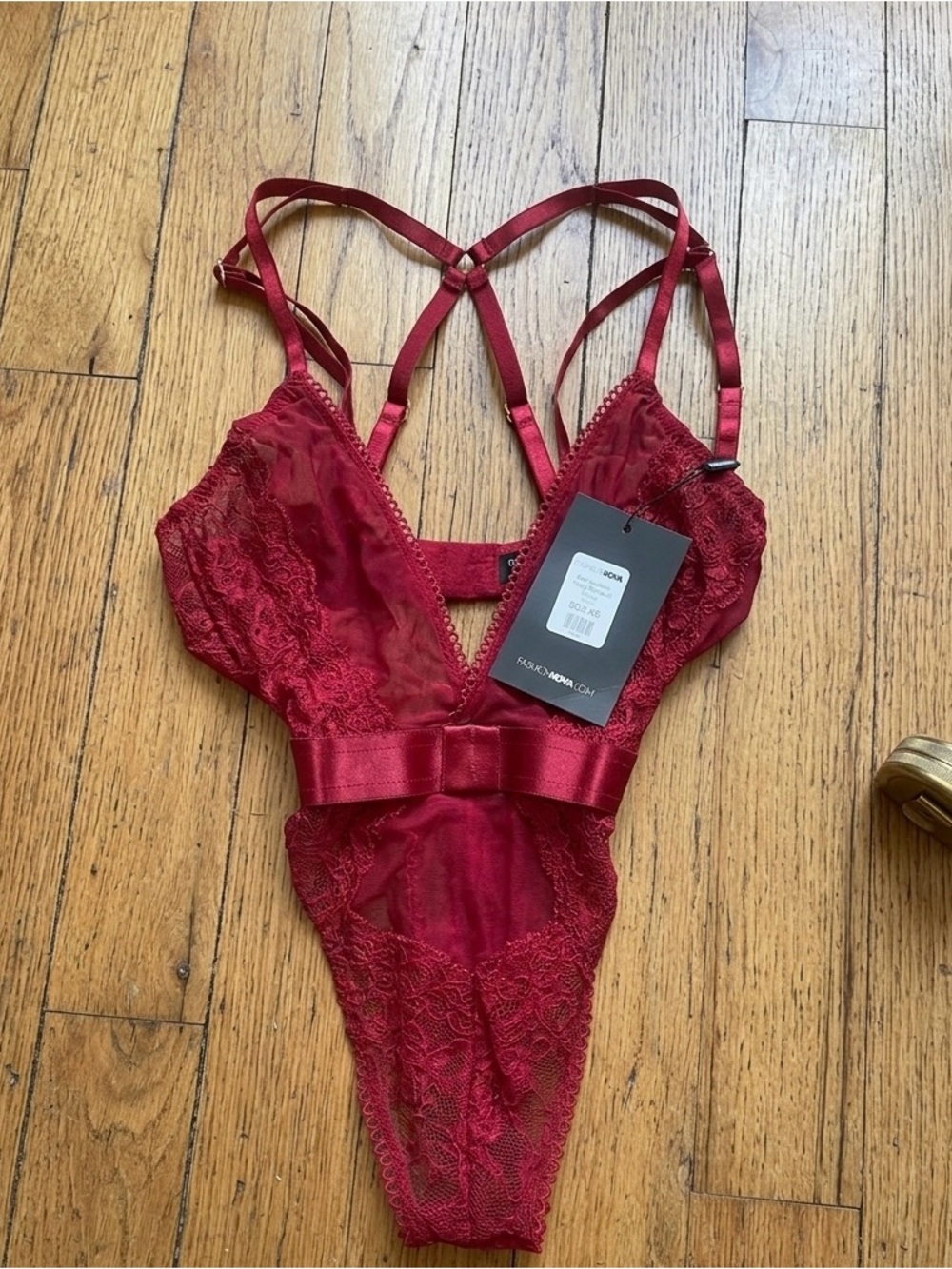 NWT Fashion Nova Manipulation Teddy Bodysuit - Wine - Size XS
